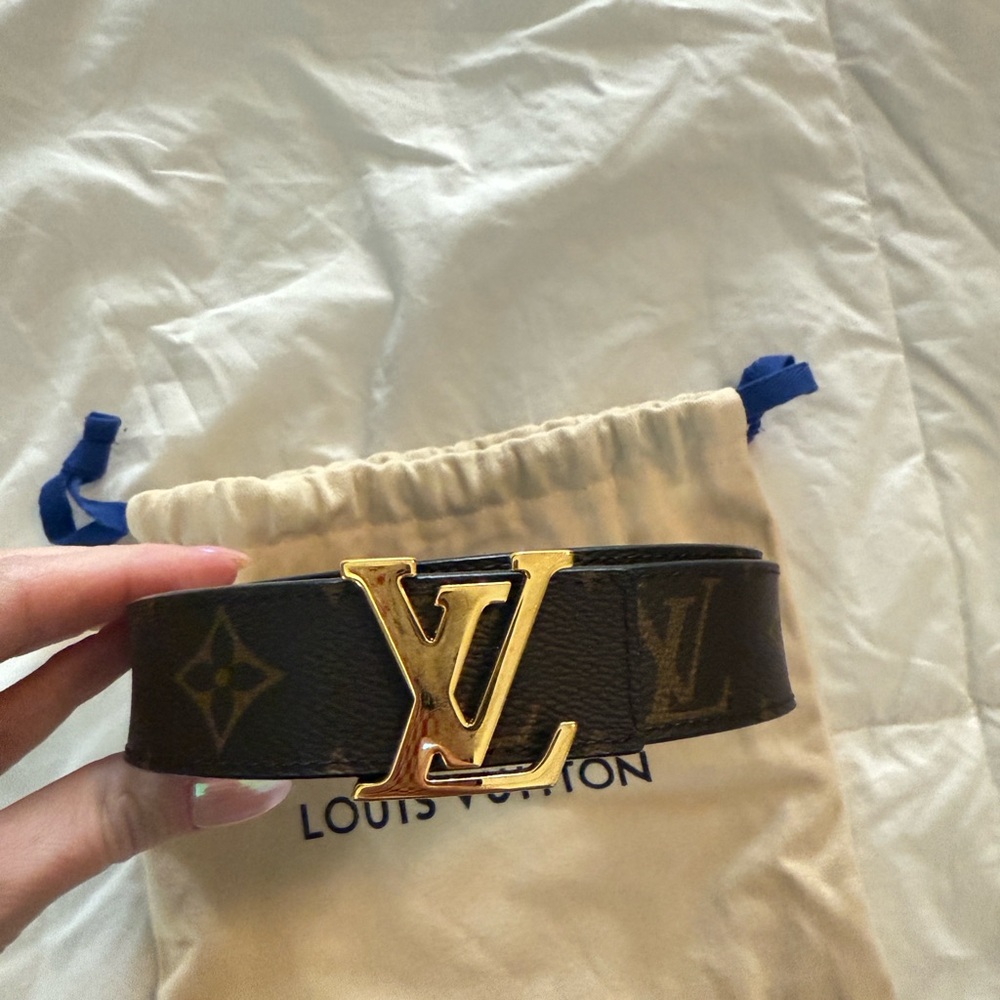 Reversible Louis Vuitton Black Leather Strap